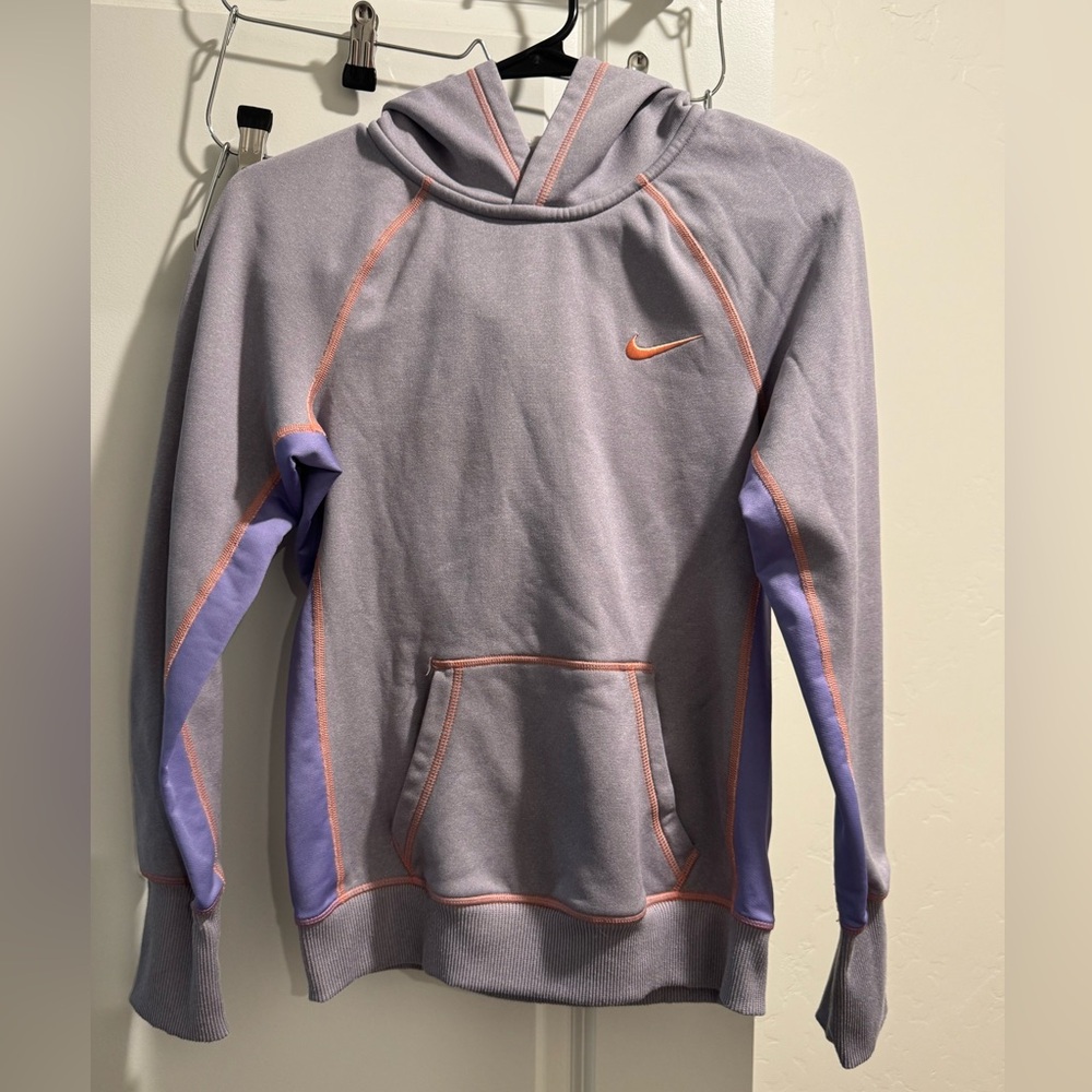 Nike Lavender and Peach Therma-fit Hoodie- xs